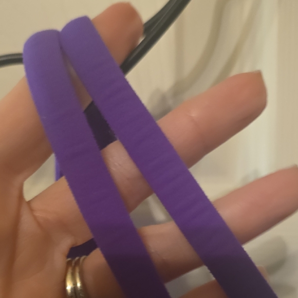 Lululemon Purple Sports Bra Strappy Back - Picture 5 of 5